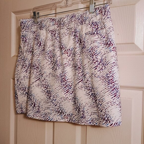 Pebble Beach Performance Skort, White, Blue & Purple, Sz L, Hi Rise, New - Picture 1 of 7